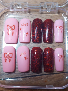 Bow & Love