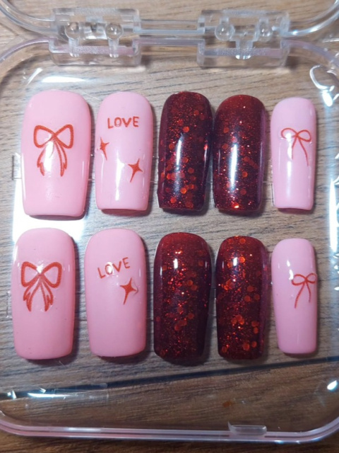 Bow & Love