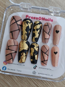 Gold Outlines
